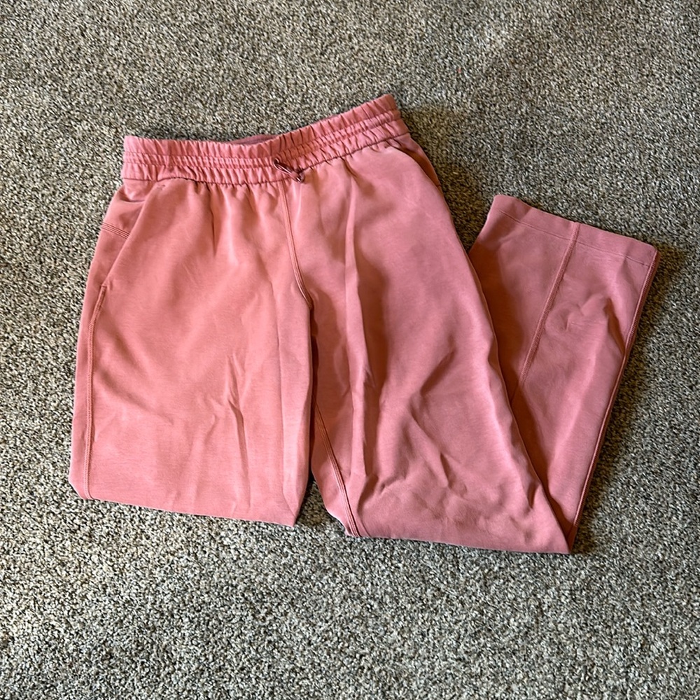 Lululemon pants